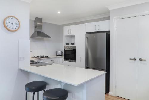 2a Lushington Street - Kitchen